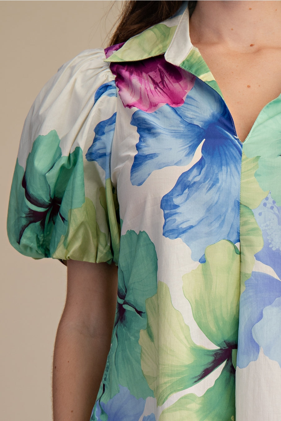 Collar V-Neck Pleated Midi Dress