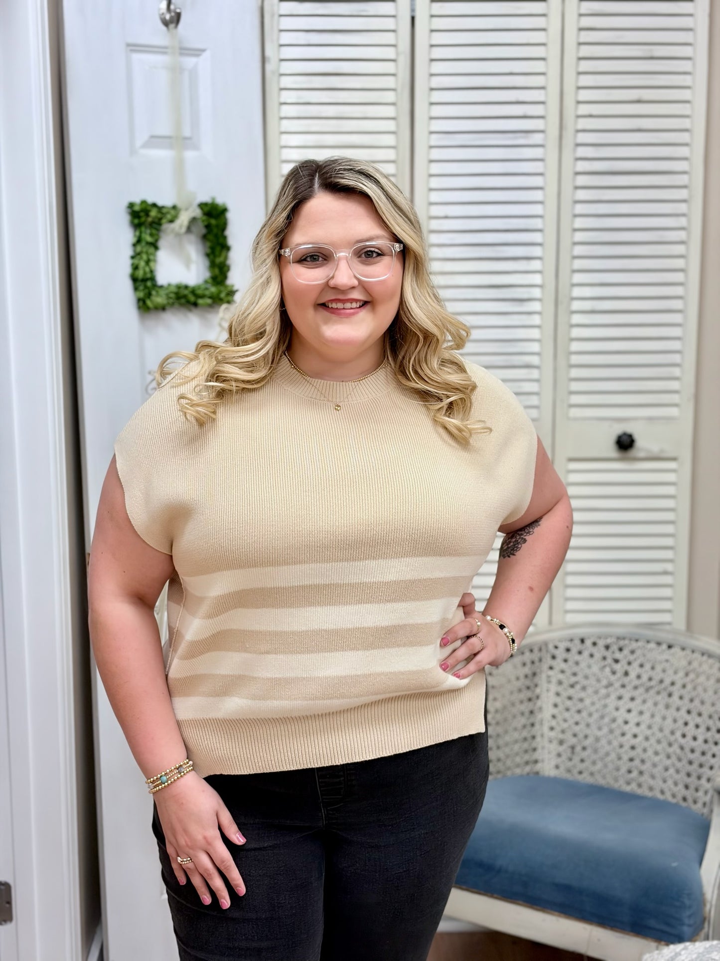Short-Sleeve Sweater- khaki