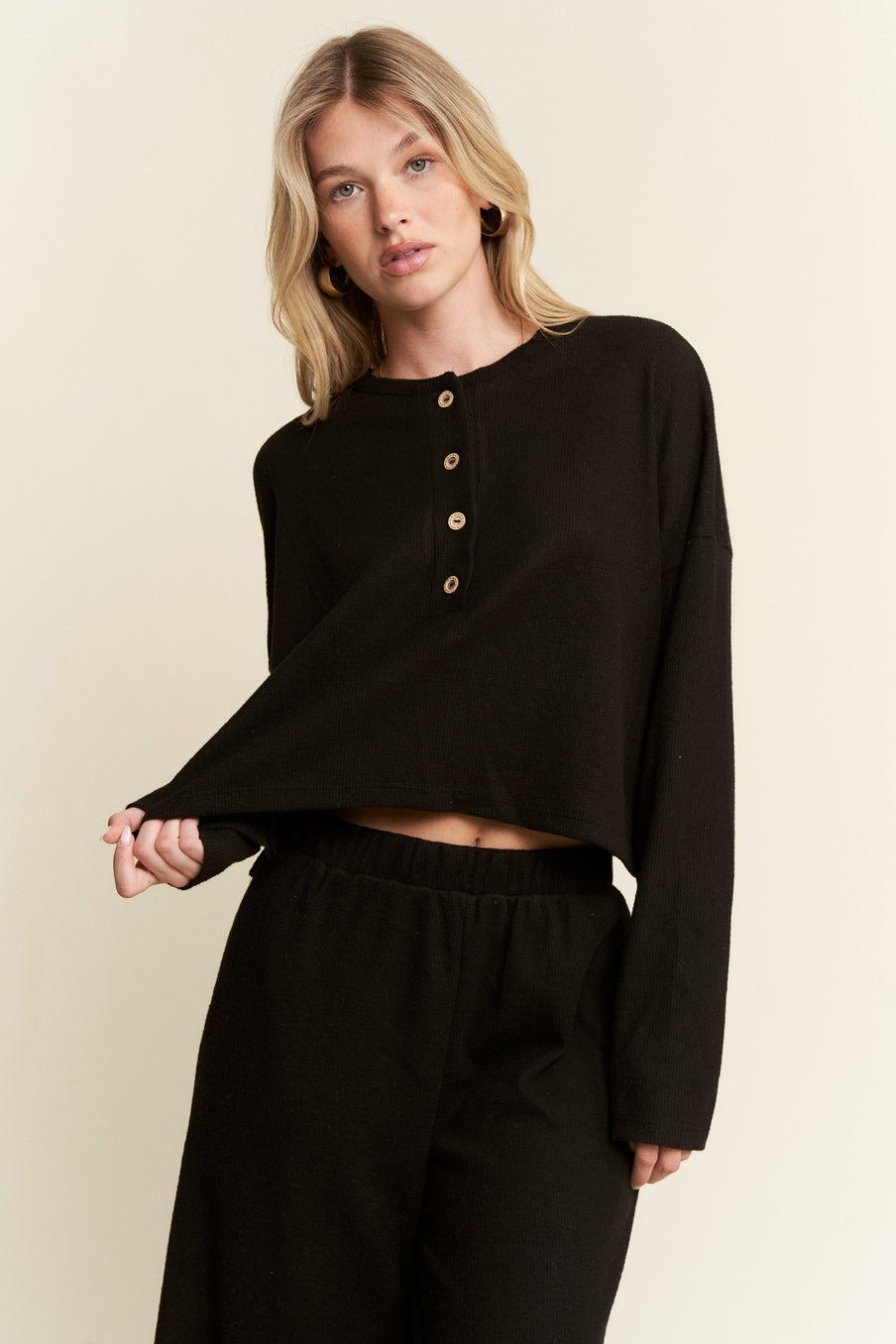 Soft Knit Long Sleeve Top | Black